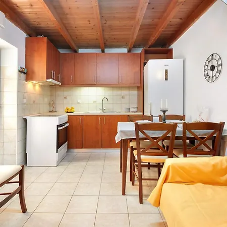 شقة Traditional House Lygia *